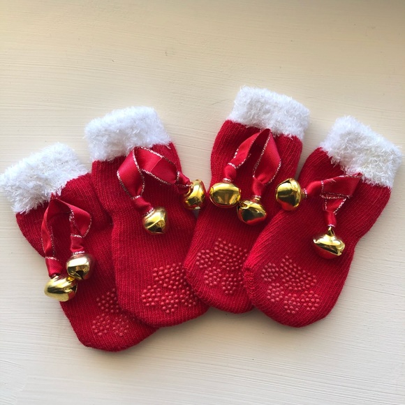 NWOT Red and white jingle bells pet socks